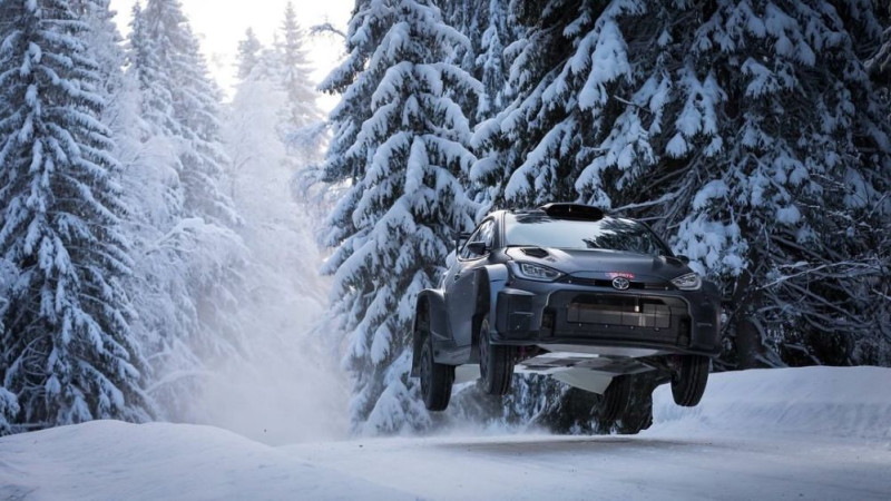 Seska ekipāža Somijā aizvadījusi testus ar jauno "Toyota GR Yaris Rally2"