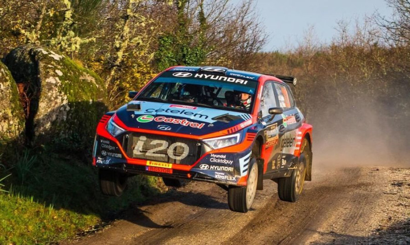 Mīkem pārliecinoša uzvara Portugāles rallija čempionāta 1.posmā