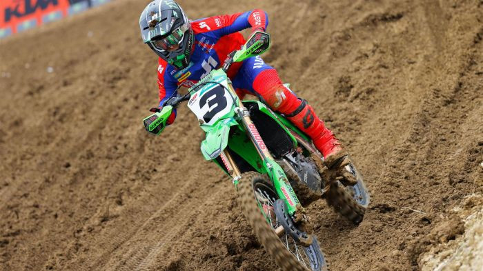 MXGP čempionātā atgriežas spēcīgais "Kawasaki" braucējs Fevrs