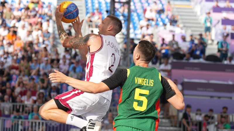 Latvijas 3x3 basketbola izlase titula aizstāvēšanu sāk ar uzvaru pār Lietuvu