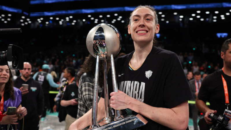 "Liberty" aizbēg pagarinājuma ievadā un izcīna savu pirmo WNBA titulu