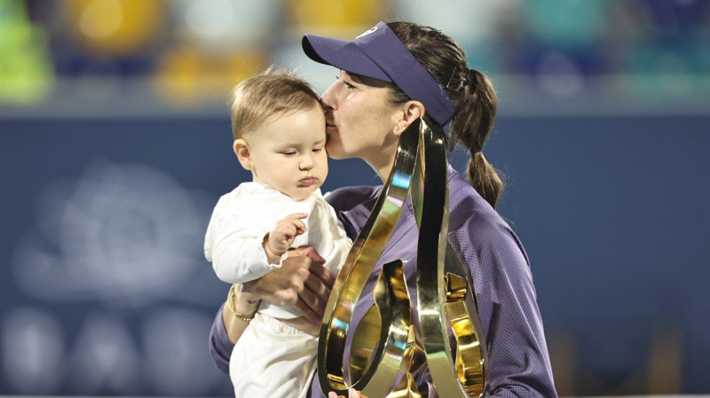 Jaunā māmiņa Benčiča izcīna "WTA 500" titulu neilgi pēc atgriešanās