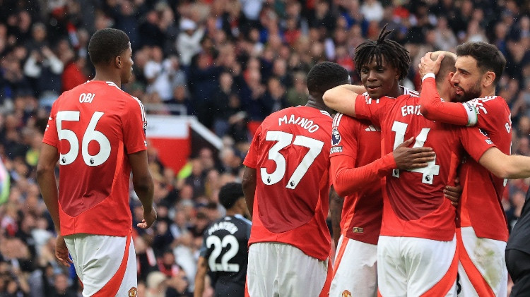 "Manchester United" peļu izkārnījumu dēļ saņem zemu novērtējumu