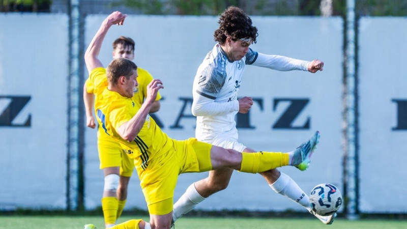 Uzkarsušais Gražis turpina ar hat-trick kausa spēlē Upesciemā