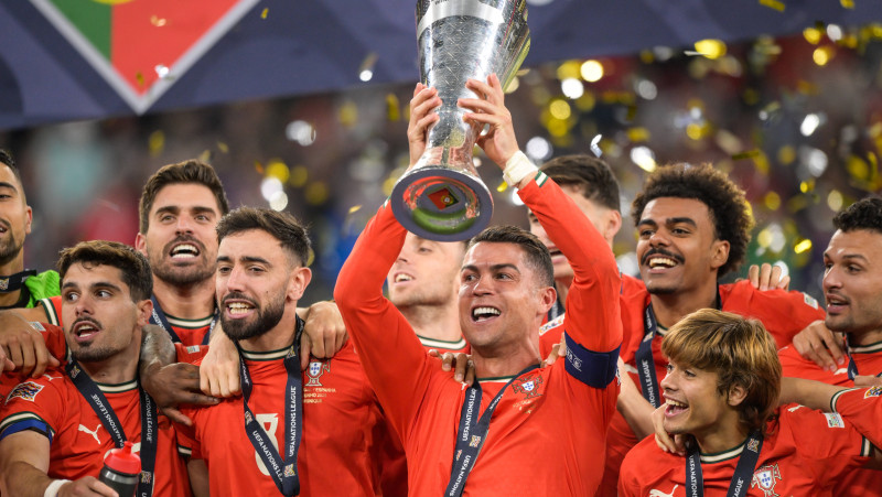 Ronaldu finālā devies laukumā ar traumu: "Izlases dēļ būtu gatavs arī salauzt kāju"