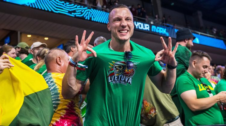 Lietuva pildīs Rīgas tribīnes un 1/4 finālā izaicinās NBA superzvaigzni