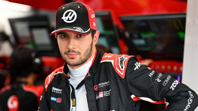 Okons: "Skolas laikos teica, ka esmu čigāns un jābeidz nodarboties ar autosportu"