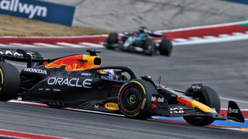 Verstapens uzvar ASV F1 posma kvalifikācijā
