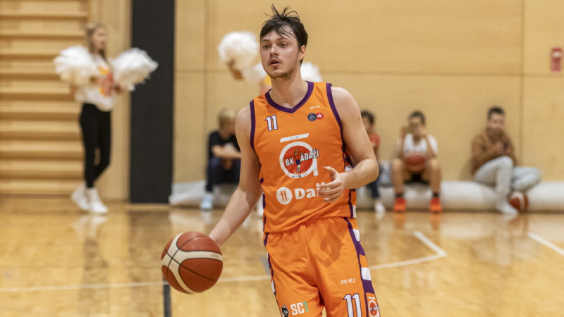 Reģionālās līgas debitanti rāda nopietnus muskuļus sezonas pirmajā mēnesī