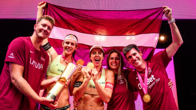 Samoilova/Graudiņa uzveic amerikānietes un pirmoreiz kļūst par pasaules čempionēm