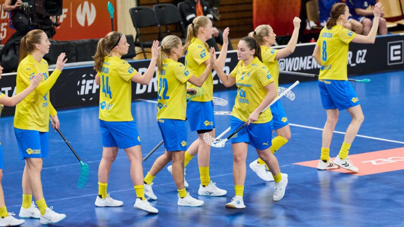 Ne bez grūtībām Zviedrija apspēlē slovākietes ar vajadzīgo vārtu pārsvaru