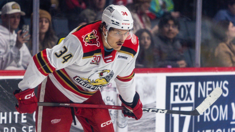 Tralmaks iemet otrajā spēlē pēc kārtas un AHL ieņem ceturto vietu