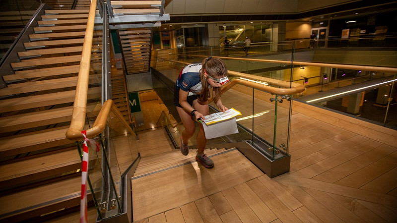 Rogožins un Ozola kļūst par pirmajiem Latvijas čempioniem telpu orientēšanās