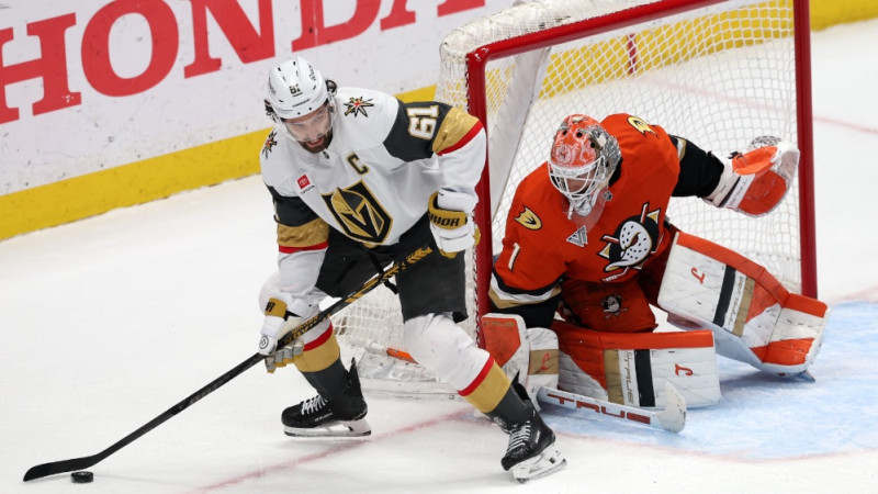 Lasvegasa cieš jau piekto zaudējumu pēc kārtas