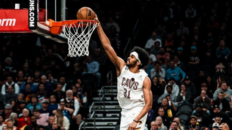 ''Cavaliers'' izskata vadošā centra maiņu uz citu komandu