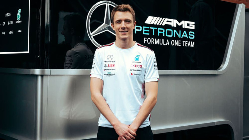 "Mercedes" komanda paziņo Botasa aizstājēju