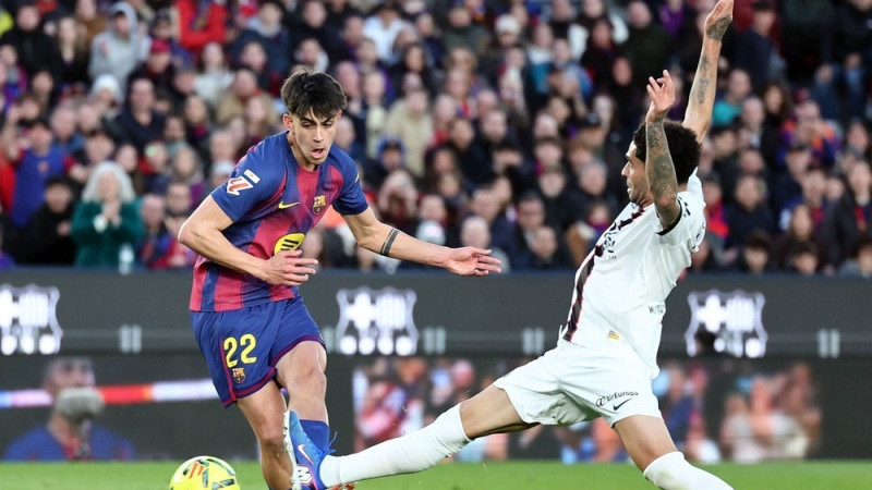 "Barcelona" otrā puslaika sākumā nodrošina uzvaru pret pastarīti, jaunajam talantam debijas vārti