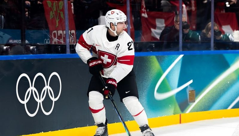 Šveices NHL uzbrucējam Fialam olimpiskais turnīrs beidzies traumas dēļ