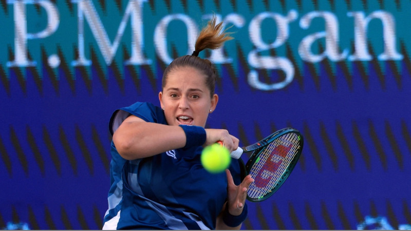 Ostapenko grūtā cīņā pārvar Indianvelsas otro kārtu