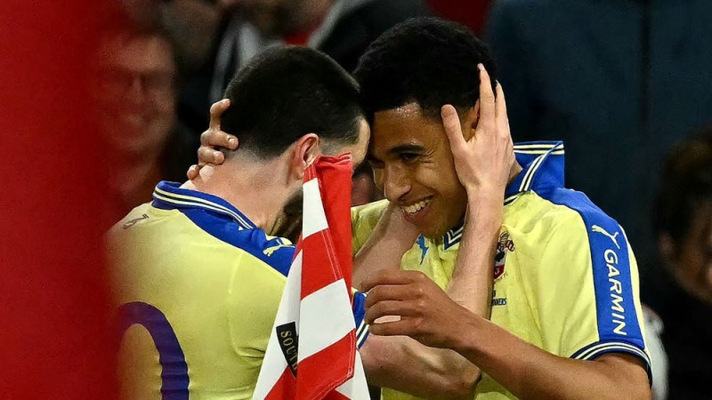 "Southampton" triumfē mājas laukumā, lielgabalnieki izsēj vēl vienu trofeju