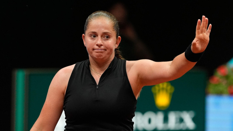 Ostapenko zaudē Madrides "WTA 1000" trešajā kārtā