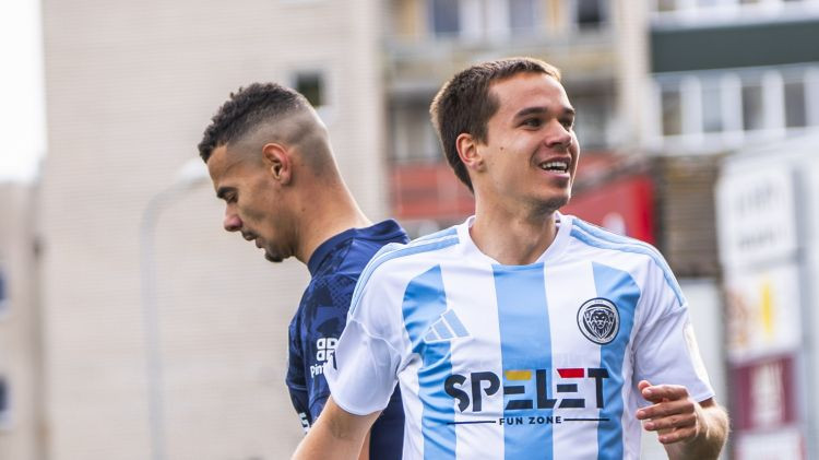 Izlases futbolistam Varslavānam trešais krustenisko saišu plīsums karjerā