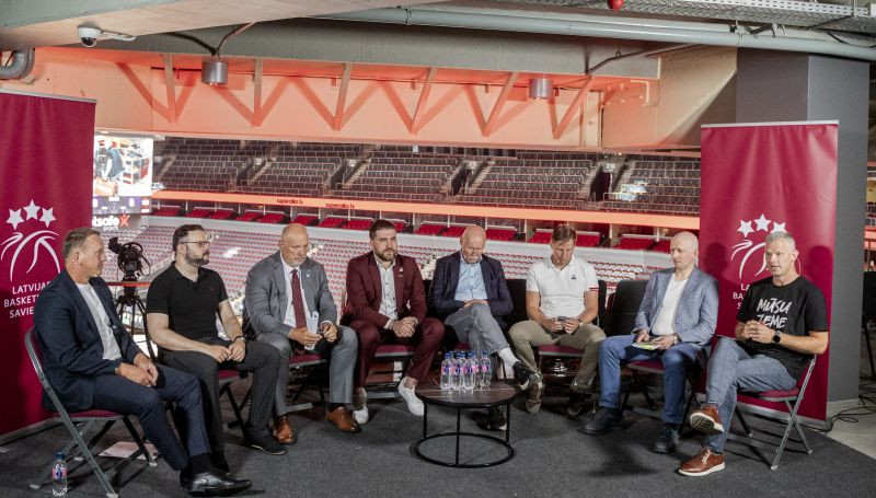 Kāpēc partiju programmās ir tik maz sporta? "Neviens nelasa tās programmas"