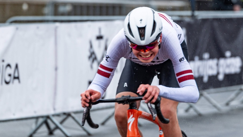 Vēvers ar aktīvu sniegumu izcīna otro vietu velobraucienā Beļģijā