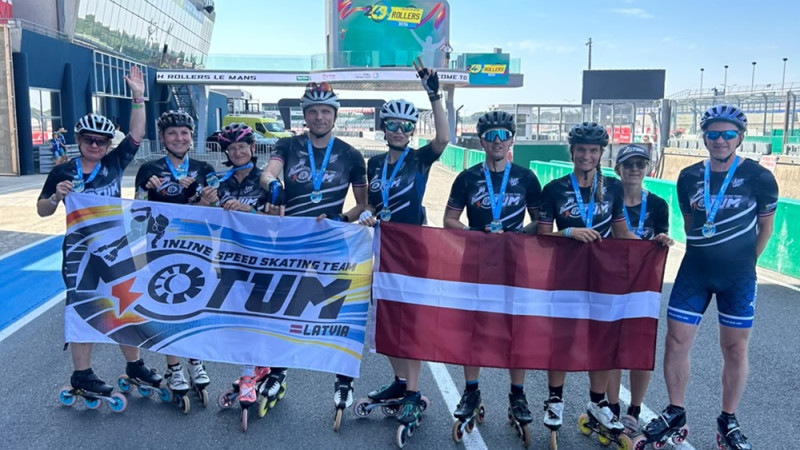 Latvijas skrituļslidotāju komandai MOTUM vēsturisks starts  leģendārajā Le Mans trasē