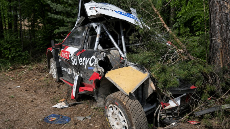Video: Kā "M-Sport" mehāniķi četrās stundās atjaunoja pilnībā sadauzīto Seska WRC auto?