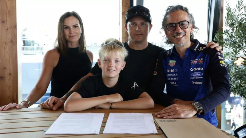 Kimi Raikonena dēls uzņemts "Red Bull" junioru akadēmijā